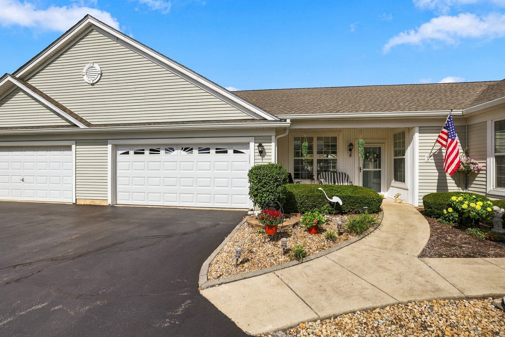 12648 Rock Island Trail