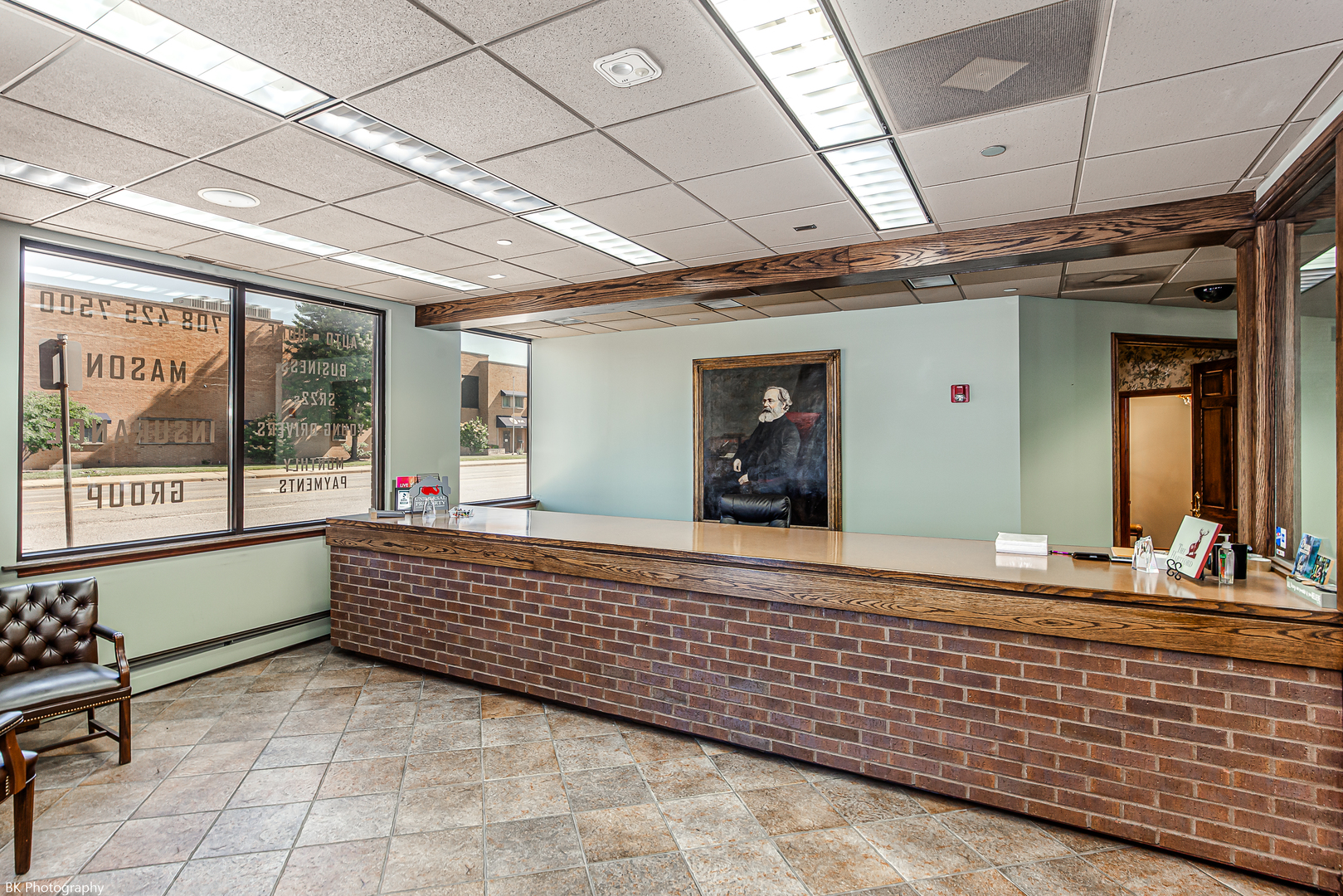 4939 W 95th Street