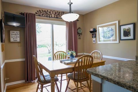 Tiny photo for 1408 Welland Court, Roselle, IL 60172 (MLS # 12567474)