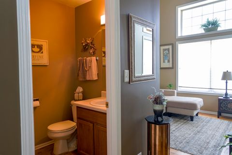 Tiny photo for 1408 Welland Court, Roselle, IL 60172 (MLS # 12567474)