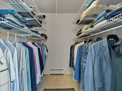 Tiny photo for 940 E Old Willow Road #305, Prospect Heights, IL 60070 (MLS # 12461376)