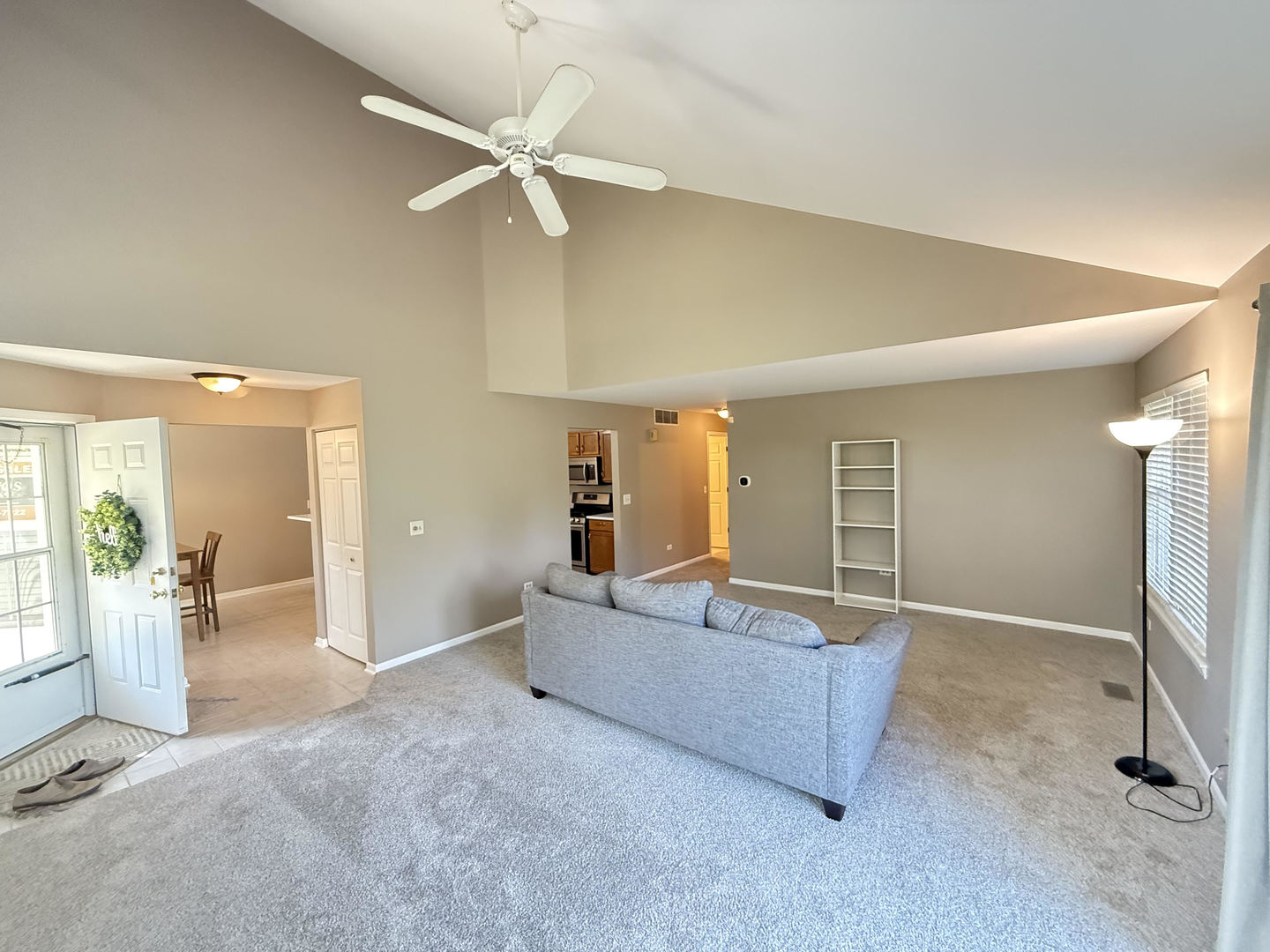 6720 E Monticello Court 14-A1