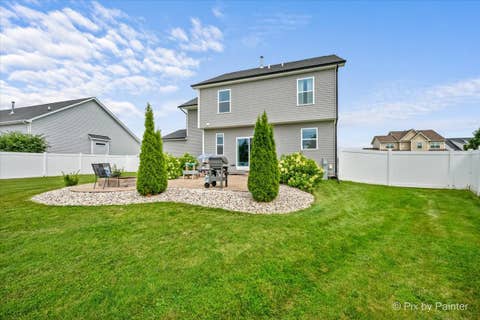Tiny photo for 2240 Coventry Circle S, Sycamore, IL 60178 (MLS # 12726372)