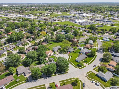 Tiny photo for 690 E VICKSBURG Court, Bourbonnais, IL 60914 (MLS # 12629289)