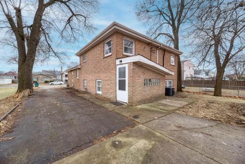 Tiny photo for Evergreen Park, IL 60805 (MLS # 12537313)