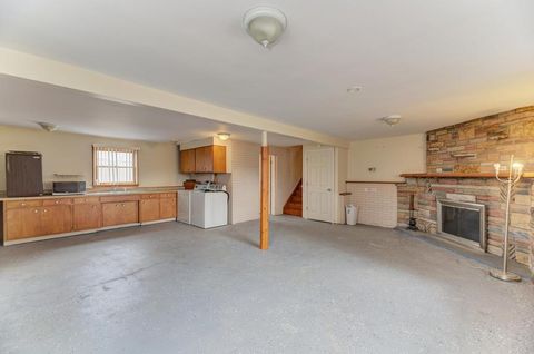 Tiny photo for Evergreen Park, IL 60805 (MLS # 12537313)