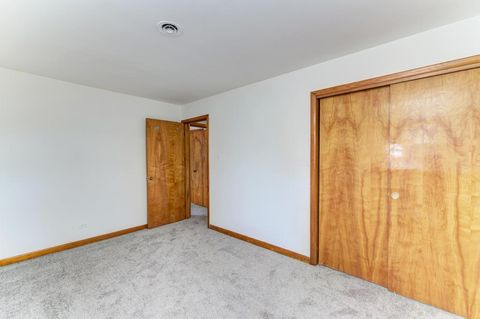 Tiny photo for Evergreen Park, IL 60805 (MLS # 12537313)