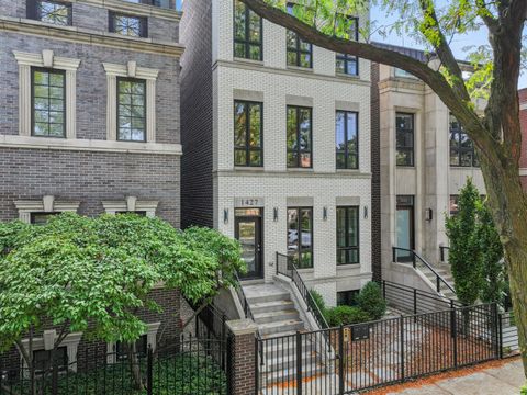 Tiny photo for 1427 W Wrightwood Avenue #2, Chicago, IL 60614 (MLS # 12475272)