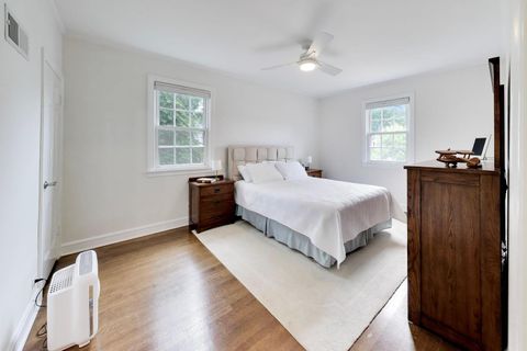 Tiny photo for 434 S Beverly Lane, Arlington Heights, IL 60005 (MLS # 12659910)