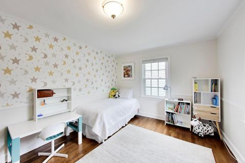Tiny photo for 434 S Beverly Lane, Arlington Heights, IL 60005 (MLS # 12659910)