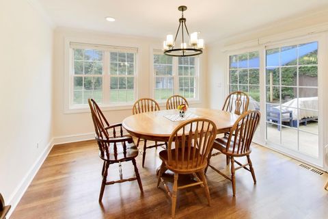 Tiny photo for 434 S Beverly Lane, Arlington Heights, IL 60005 (MLS # 12659910)