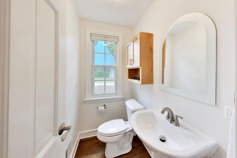 Tiny photo for 434 S Beverly Lane, Arlington Heights, IL 60005 (MLS # 12659910)