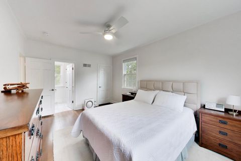 Tiny photo for 434 S Beverly Lane, Arlington Heights, IL 60005 (MLS # 12659910)