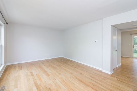 Tiny photo for 939 Lowell Lane, Naperville, IL 60540 (MLS # 12452799)