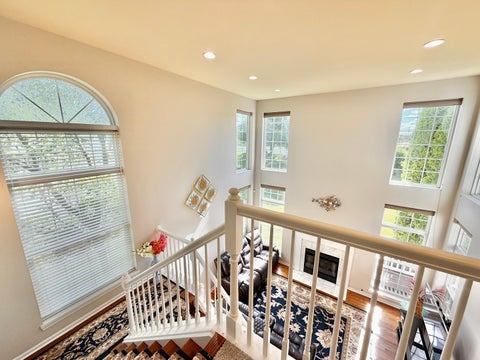 Tiny photo for 110 Pembroke Circle, Lake Bluff, IL 60044 (MLS # 12677145)
