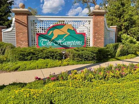 Tiny photo for 110 Pembroke Circle, Lake Bluff, IL 60044 (MLS # 12677145)