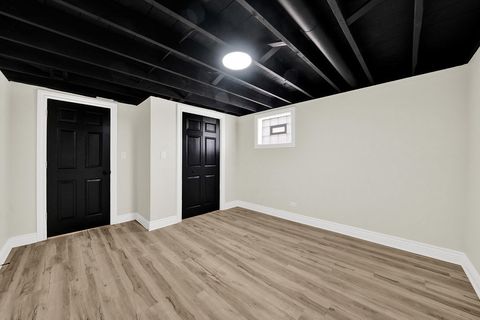 Tiny photo for 15056 Wabash Avenue, South Holland, IL 60473 (MLS # 12600985)