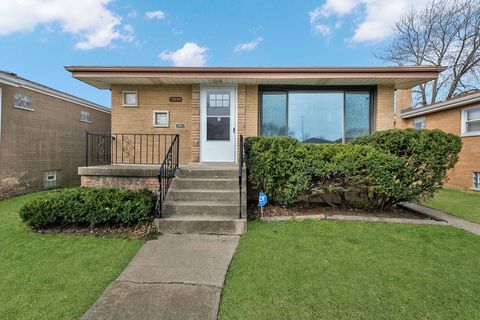 Tiny photo for 15056 Wabash Avenue, South Holland, IL 60473 (MLS # 12600985)