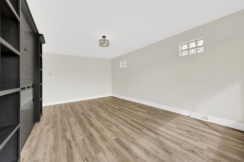 Tiny photo for 15056 Wabash Avenue, South Holland, IL 60473 (MLS # 12600985)