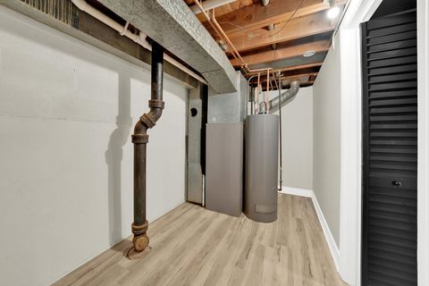 Tiny photo for 15056 Wabash Avenue, South Holland, IL 60473 (MLS # 12600985)