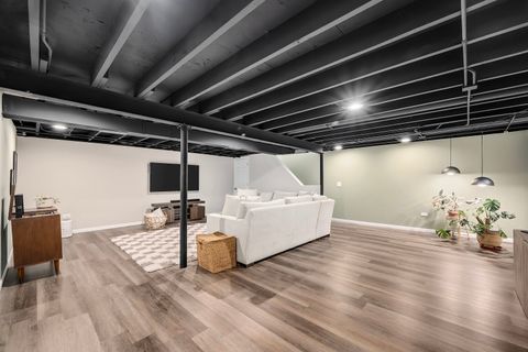 Tiny photo for 6213 Leonard Avenue, Downers Grove, IL 60516 (MLS # 12601666)