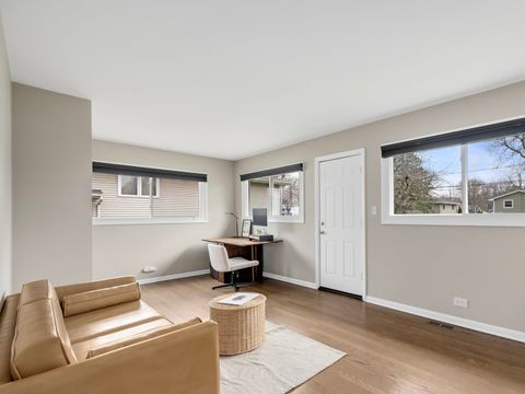 Tiny photo for 6213 Leonard Avenue, Downers Grove, IL 60516 (MLS # 12601666)