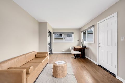 Tiny photo for 6213 Leonard Avenue, Downers Grove, IL 60516 (MLS # 12601666)