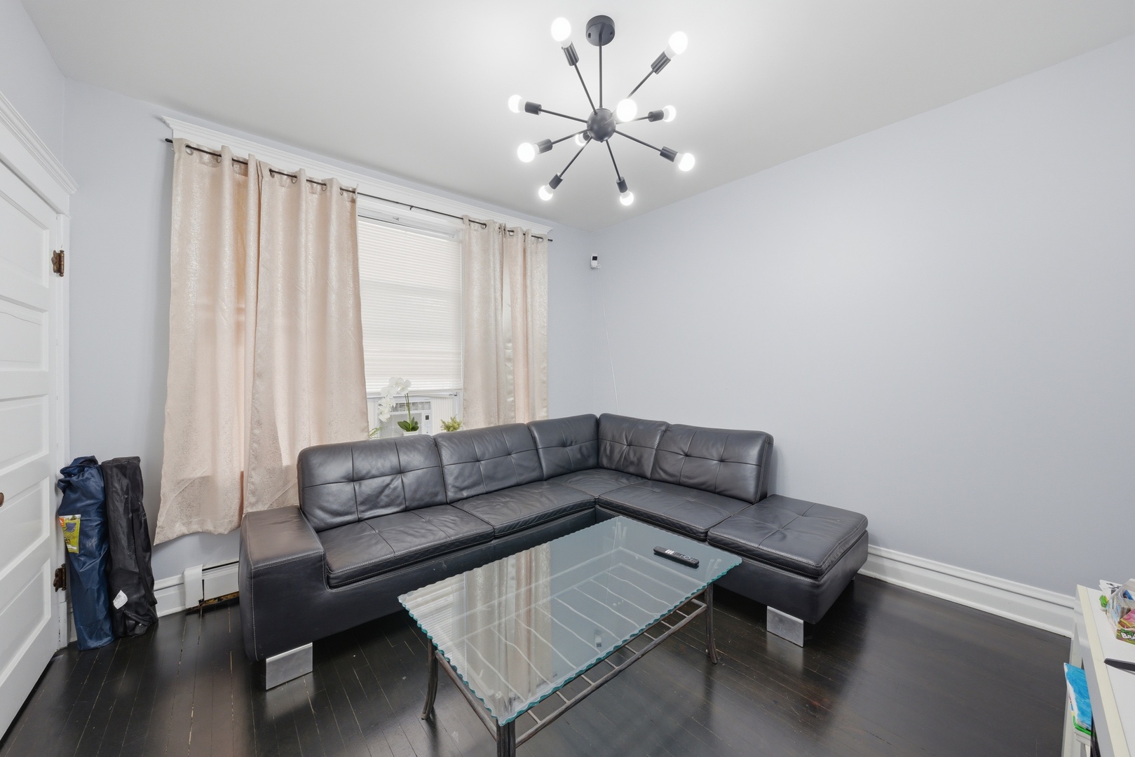 1322 Scoville Avenue