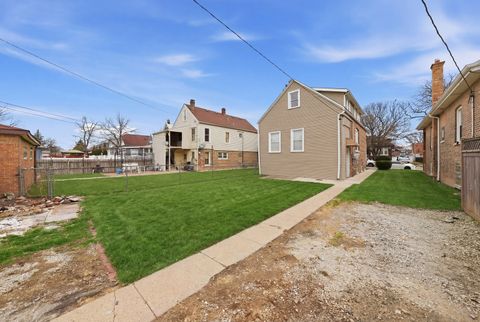 Tiny photo for 1322 Scoville Avenue, Berwyn, IL 60402 (MLS # 12606248)