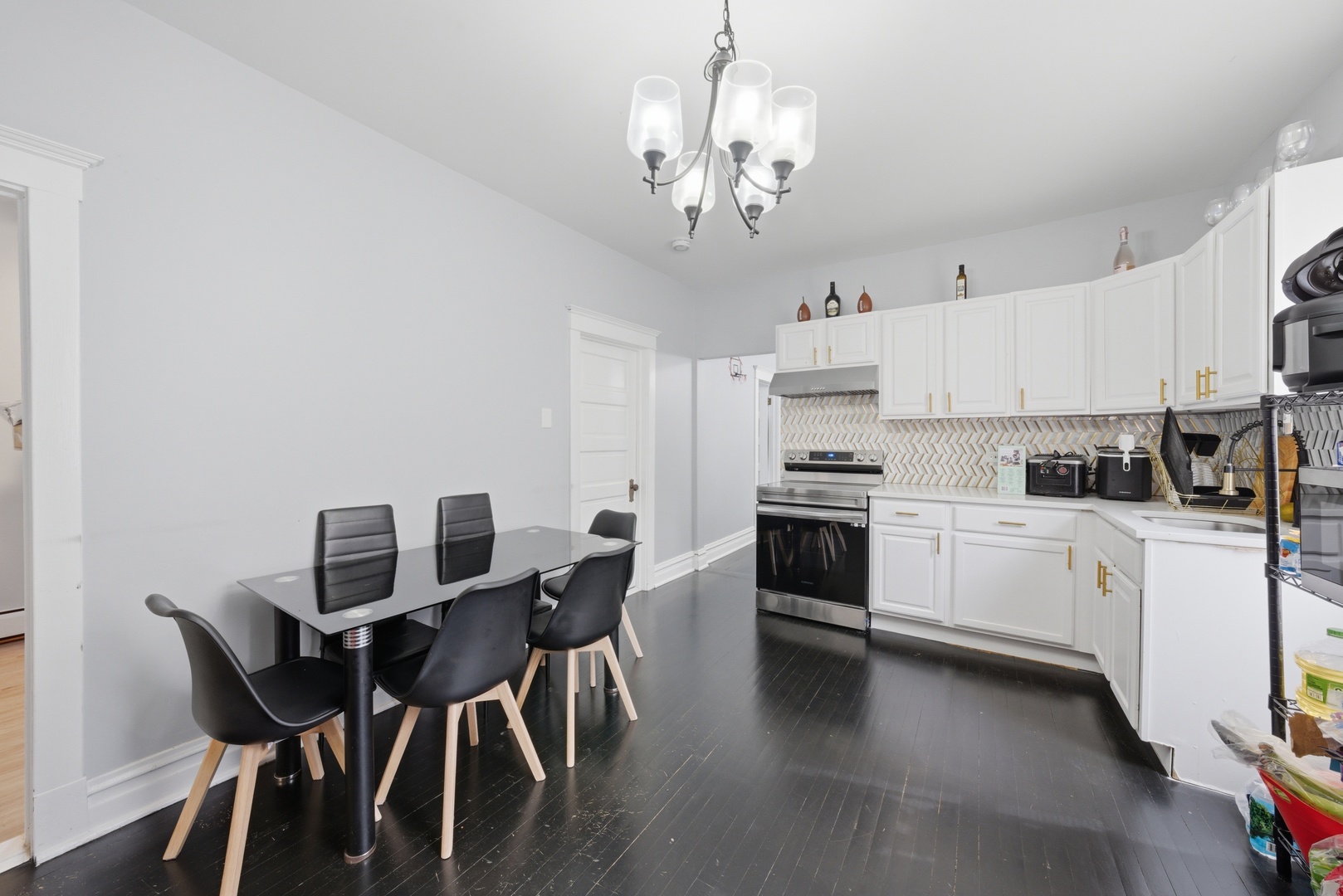 1322 Scoville Avenue