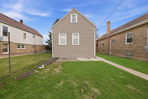 Tiny photo for 1322 Scoville Avenue, Berwyn, IL 60402 (MLS # 12606248)