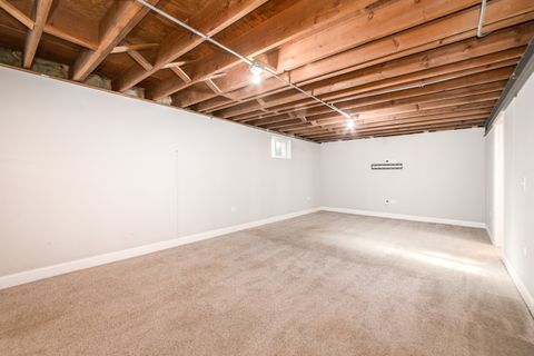 Tiny photo for 101 N Pine Street, Mount Prospect, IL 60056 (MLS # 12501414)