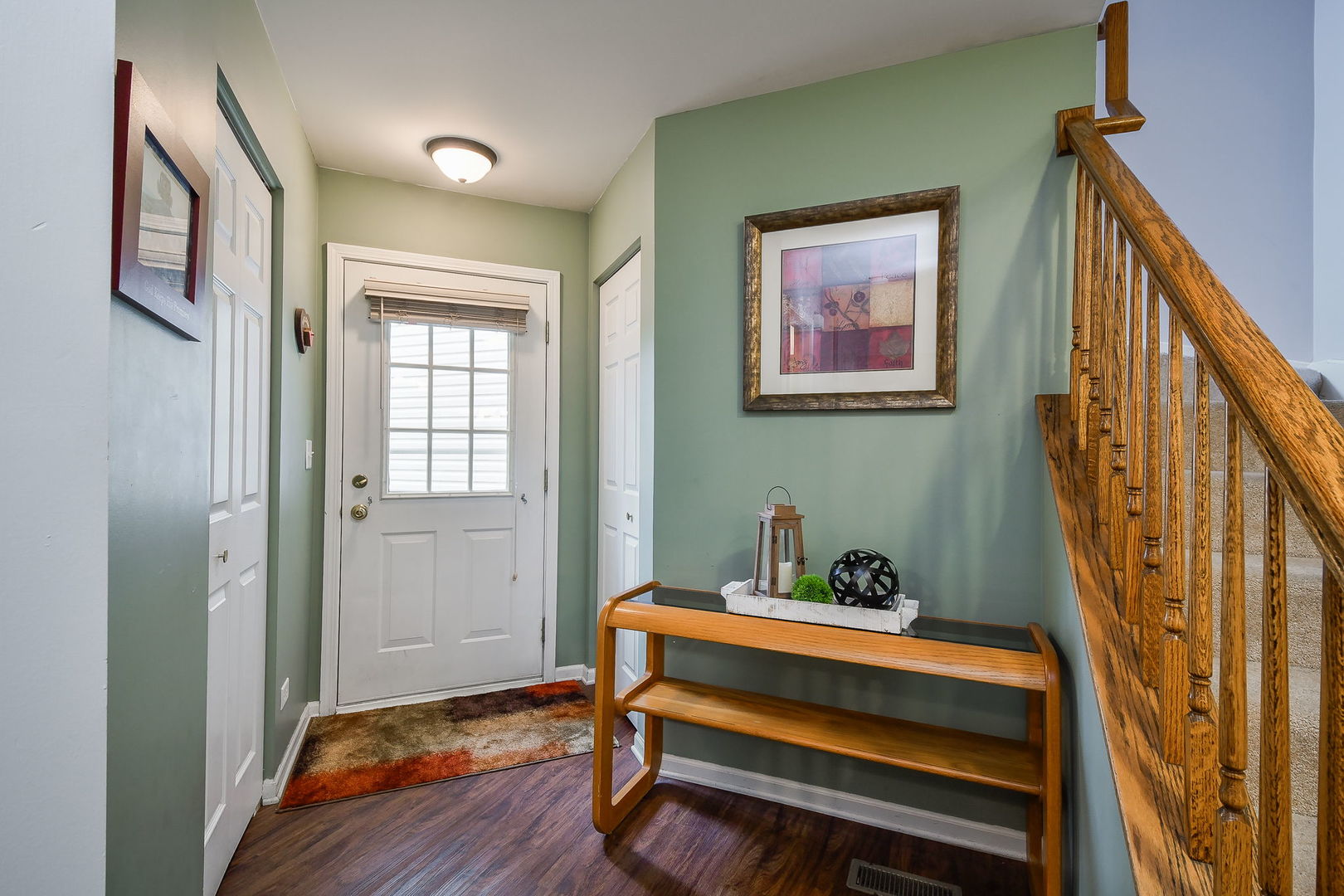 2405 Stoughton Circle