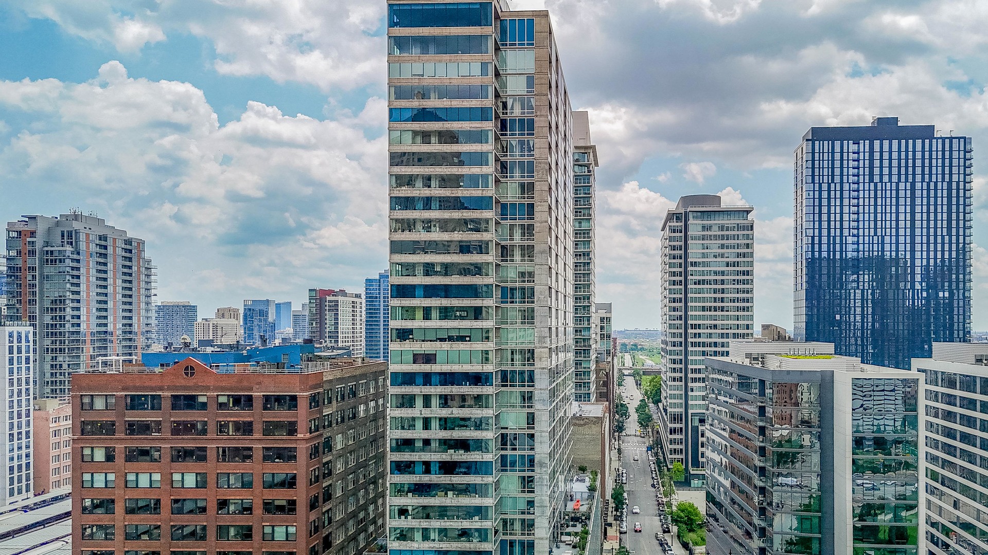 611 S Wells Street 2301