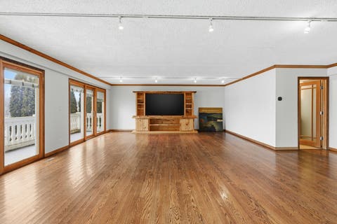 Tiny photo for 25402 W Dering Lane, Lake Villa, IL 60046 (MLS # 12582852)