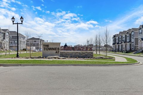 Tiny photo for 565 yosemite Way, Mundelein, IL 60060 (MLS # 12498135)