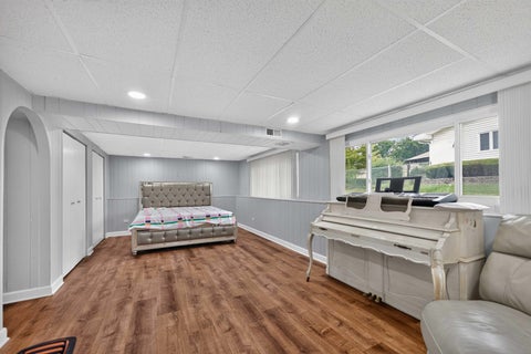 Tiny photo for 535 Edgemont Lane, Hoffman Estates, IL 60169 (MLS # 12739022)