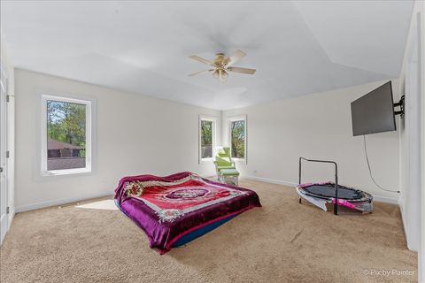 Tiny photo for 21428 W Crescent Drive, Mundelein, IL 60060 (MLS # 12629599)