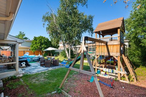 Tiny photo for 272 Prospect Avenue, Wood Dale, IL 60191 (MLS # 12448759)