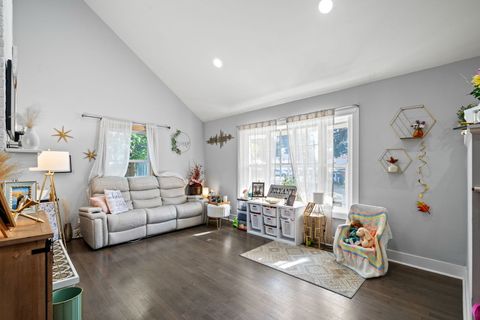 Tiny photo for 272 Prospect Avenue, Wood Dale, IL 60191 (MLS # 12448759)