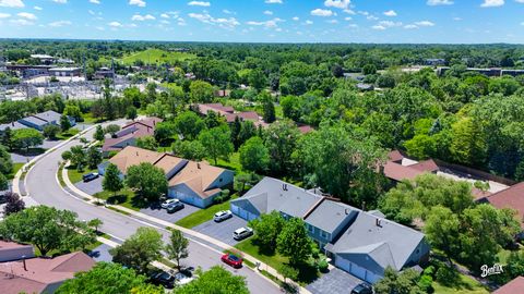 Tiny photo for 622 N Deer Run Drive #B11, Palatine, IL 60067 (MLS # 12664723)