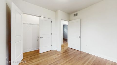 Tiny photo for 1416 S EMERALD Avenue, Chicago, IL 60607 (MLS # 12418743)