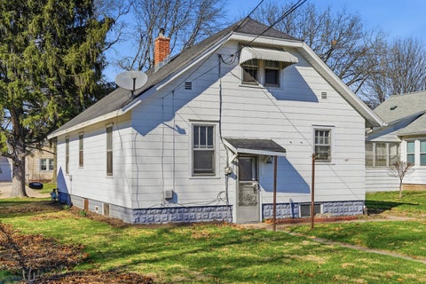Tiny photo for 507 W 12th Street, Sterling, IL 61081 (MLS # 12631713)