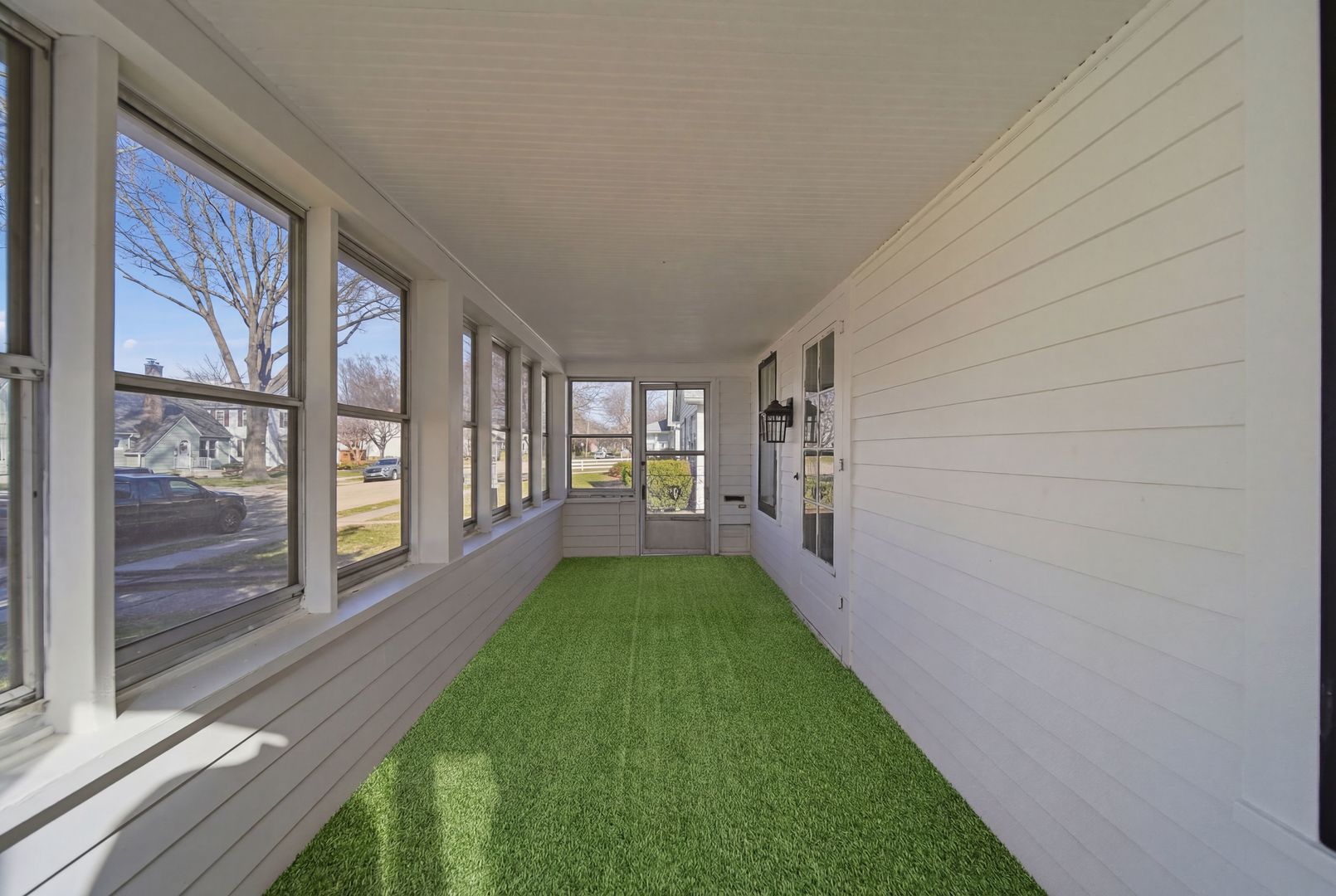 507 W 12th Street