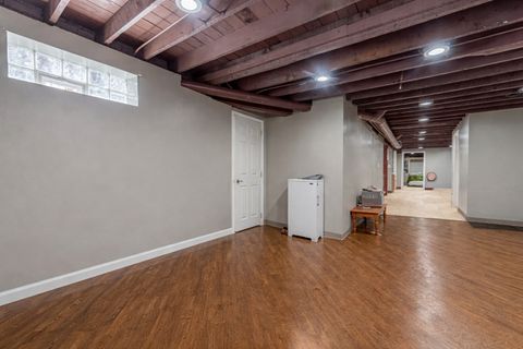 Tiny photo for 7533 N Ridge Boulevard, Chicago, IL 60645 (MLS # 12601487)