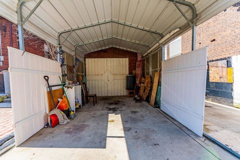 Tiny photo for 7533 N Ridge Boulevard, Chicago, IL 60645 (MLS # 12601487)