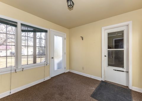 Tiny photo for 1159 N Kellogg Street, Galesburg, IL 61401 (MLS # 12588612)