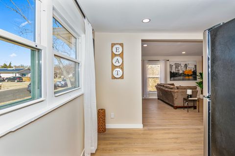 Tiny photo for 3724 W VERNER Drive, Peoria, IL 61615 (MLS # 12591291)