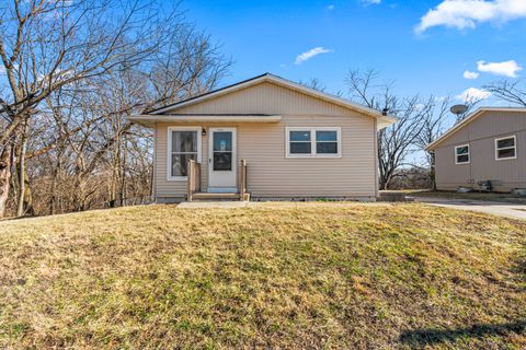 Tiny photo for 3724 W VERNER Drive, Peoria, IL 61615 (MLS # 12591291)
