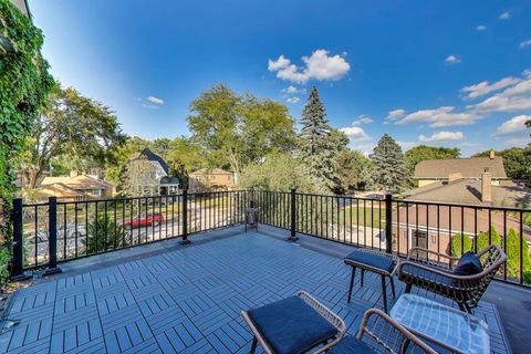 Tiny photo for 176 Riverside Road, Riverside, IL 60546 (MLS # 12493333)